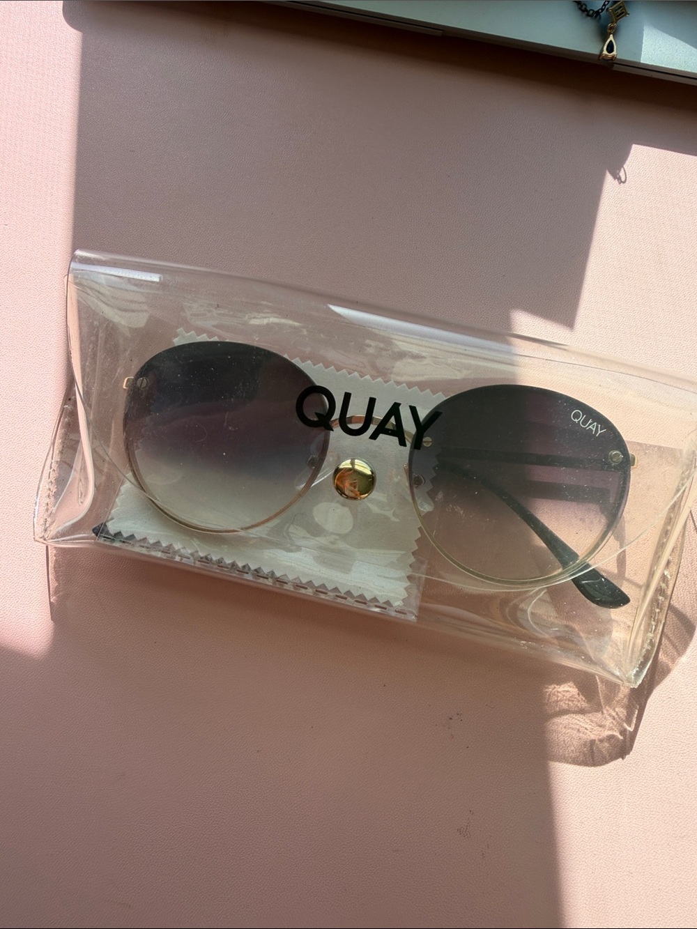 New Quay Australia Black Gradient Lens Aviator Sunglasses with Gold Frame